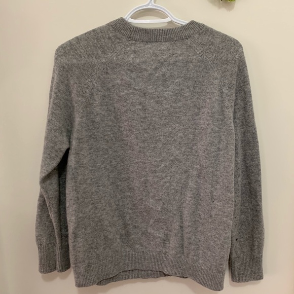 H&M Fun Fashion Grey Sweater - Picture 5 of 6